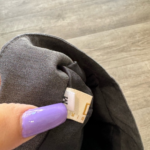 LAST PRICE🍒🤍 MIRACLE mini skirt ✨ - Picture 9 of 9